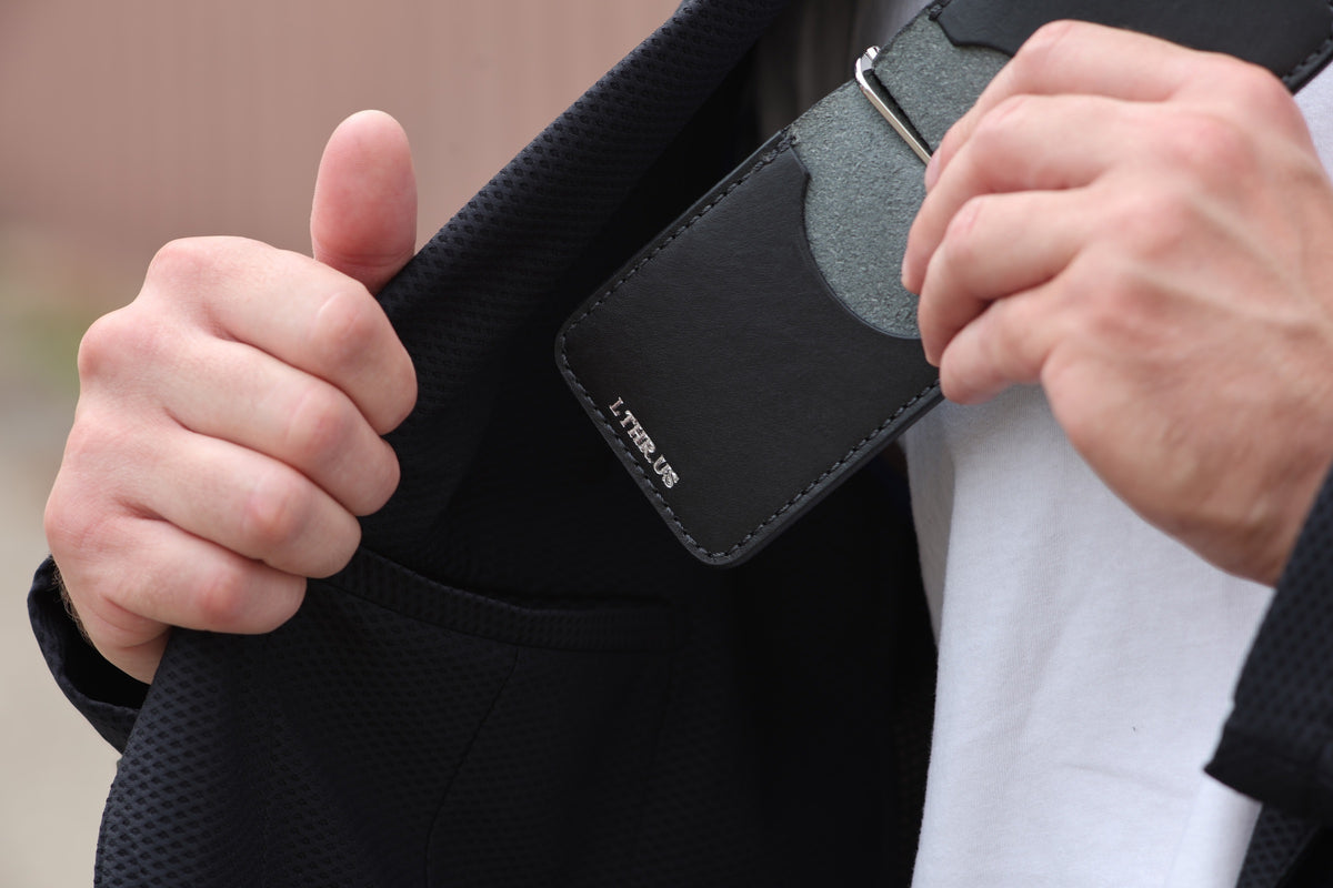 The Congress money clip wallet in Black, interior and clip