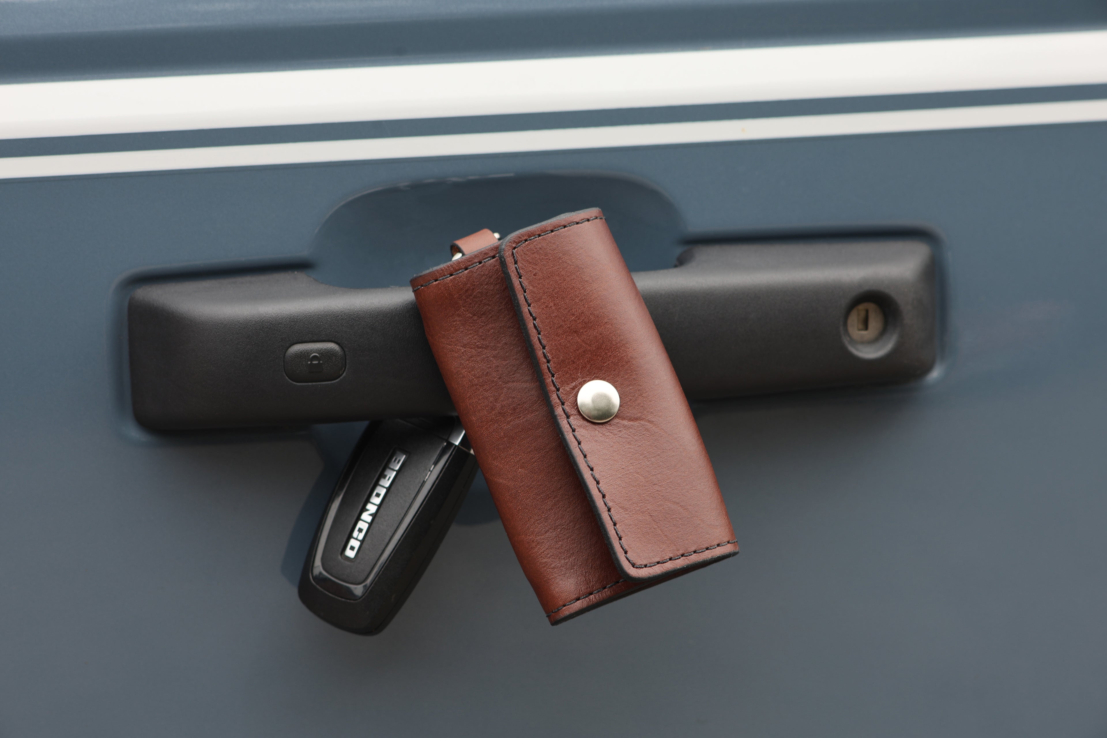 The Fort Wayne trifold key wallet — August workshop shoot