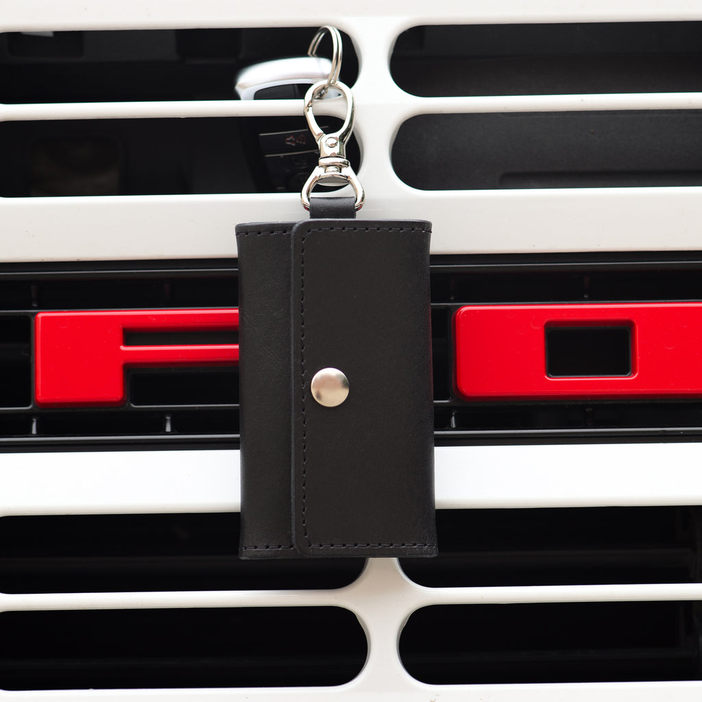 The Fort Wayne trifold key wallet — August workshop shoot