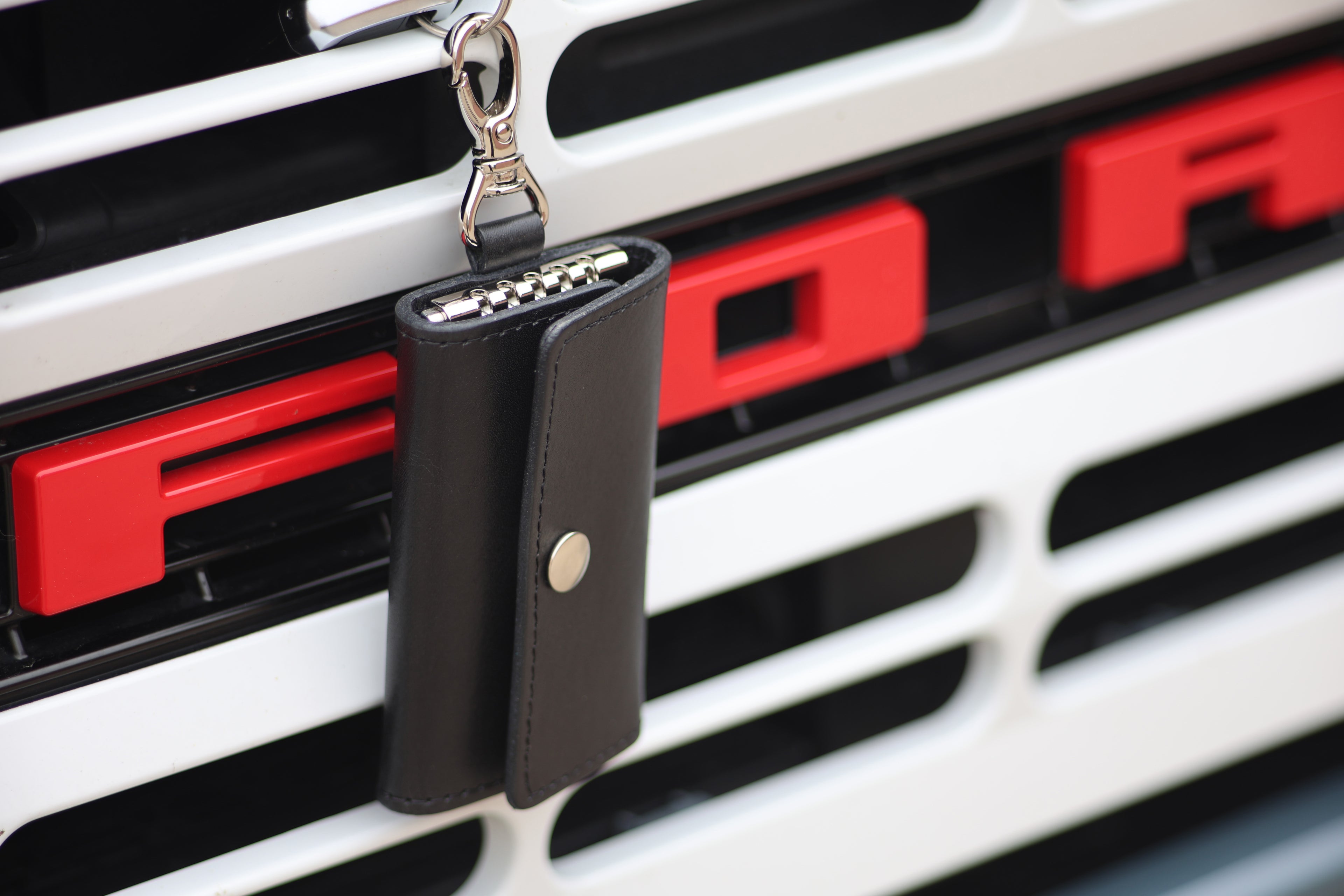 The Fort Wayne trifold key wallet — August workshop shoot